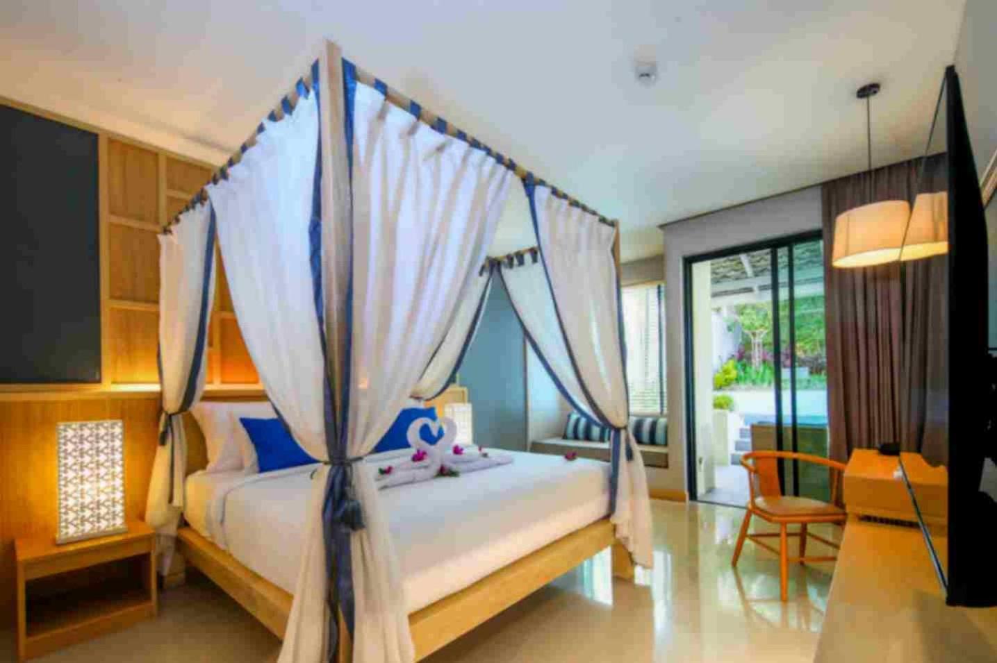 Craft Resort & Villas, Phuket Town Exterior photo